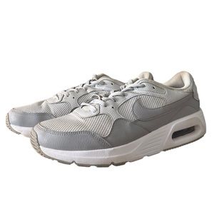 Men’s Size 11 Nike Airmax SC Casual Sneakers in Grey/White